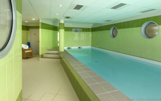 Résidence DOMITYS Le Jardin Fleuri : Résidence Services Seniors DOMITYS Le Jardin Fleuri - Piscine